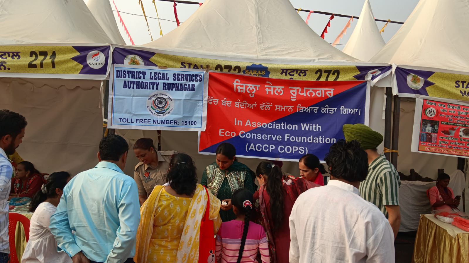 The center of attraction was the stall of women prisoners of District Jail Rupnagar at Saras Mela